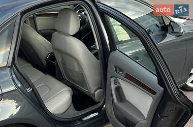 Седан Audi A4 2011 в 