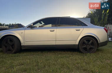 Седан Audi A4 2001 в 