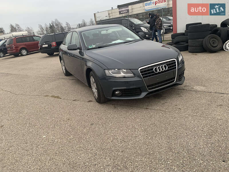 Седан Audi A4 2009 в Львове
