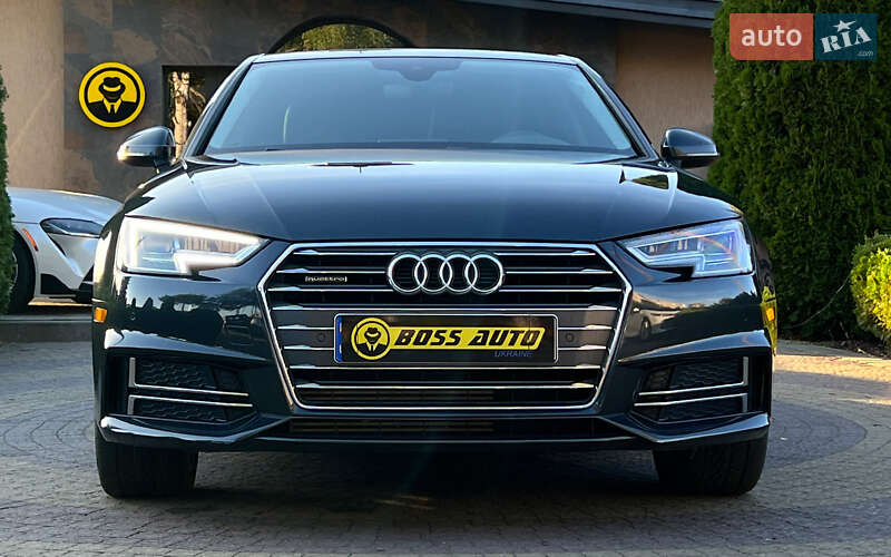 Седан Audi A4 2016 в Львове