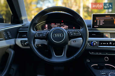 Седан Audi A4 2016 в 