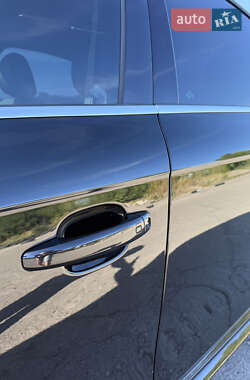 Седан Audi A4 2014 в 