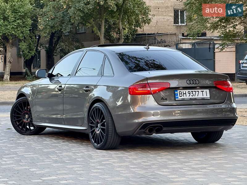 Седан Audi A4 2014 в Одессе