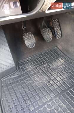 Седан Audi A4 1998 в 