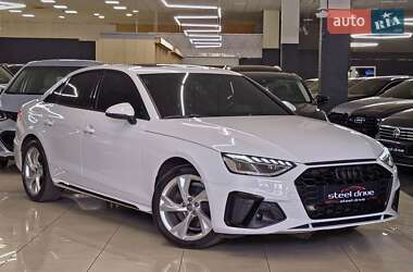 Седан Audi A4 2020 в 
