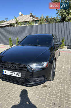 Седан Audi A4 2013 в Кропивницькому