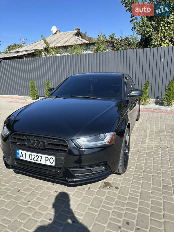 Седан Audi A4 2013 в Кропивницькому