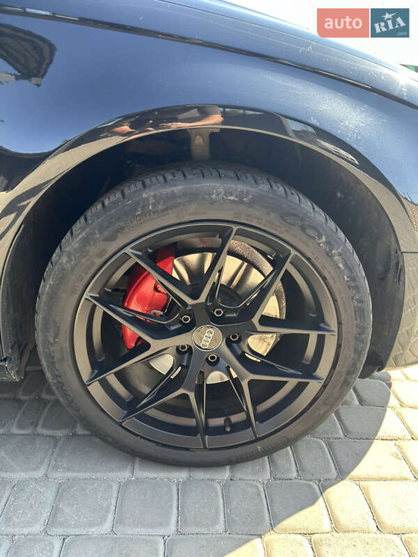 Седан Audi A4 2013 в Кропивницькому