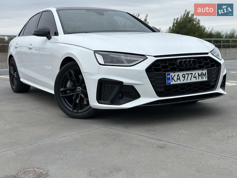 Седан Audi A4 2019 в Киеве