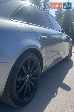 Седан Audi A4 2011 в 