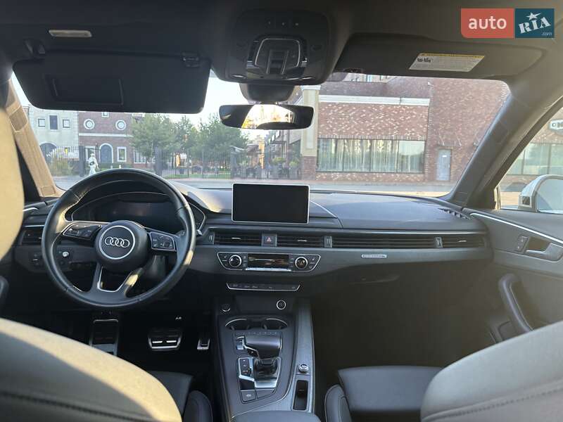 Седан Audi A4 2017 в Киеве