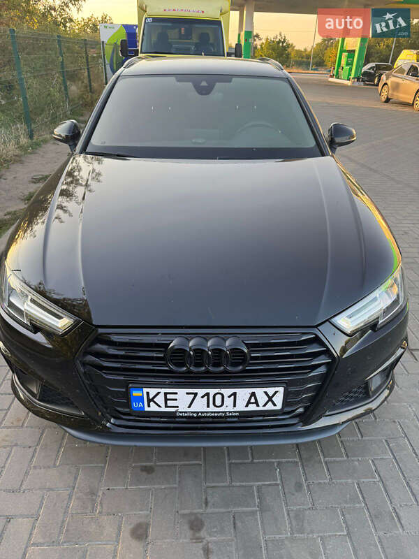 Універсал Audi A4 2019 в Павлограді