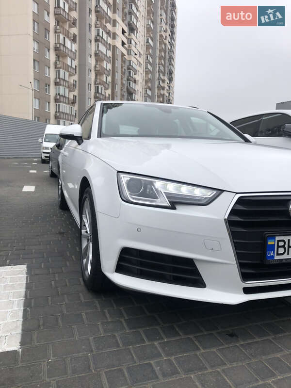 Универсал Audi A4 2017 в Измаиле