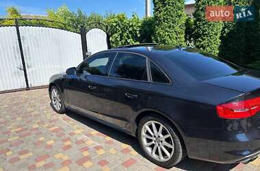 Седан Audi A4 2015 в 