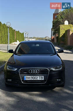 Седан Audi A4 2013 в 