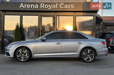 Седан Audi A4 2018 в 