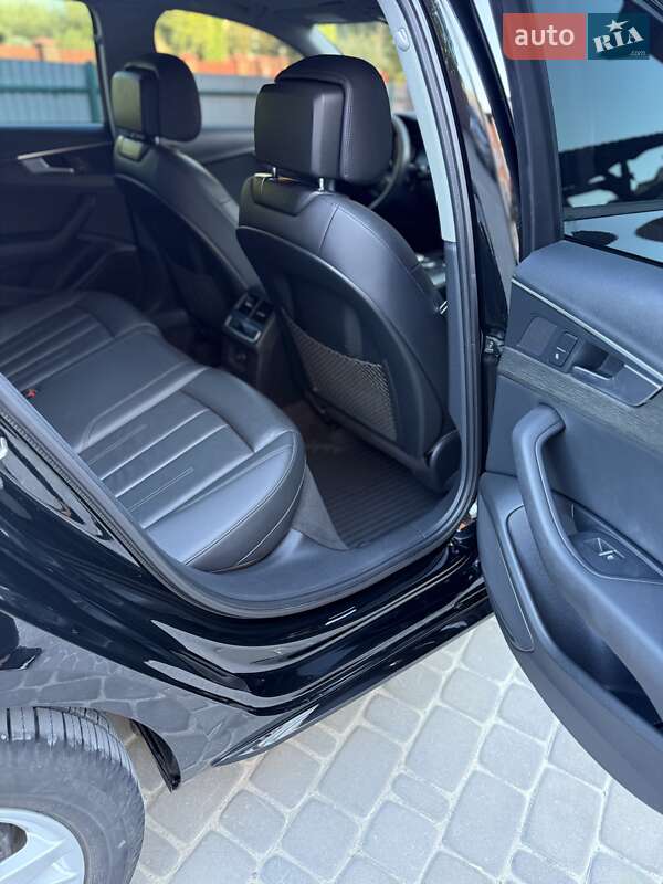 Седан Audi A4 2018 в Тернополе