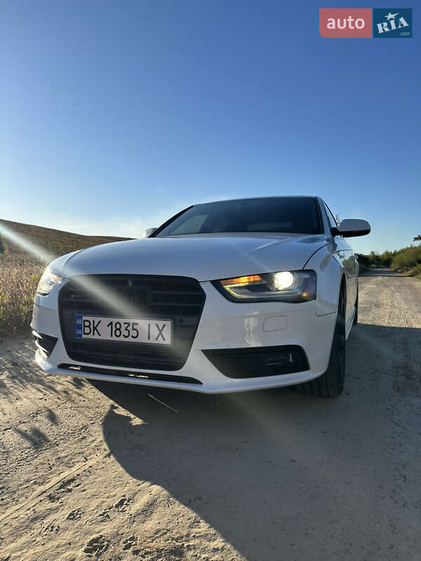 Audi A4 2015