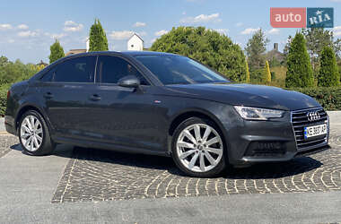Седан Audi A4 2018 в 