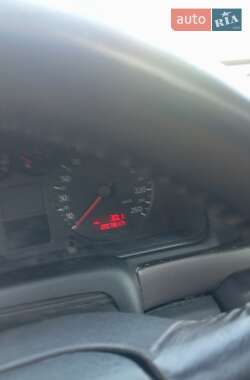 Седан Audi A4 1999 в 
