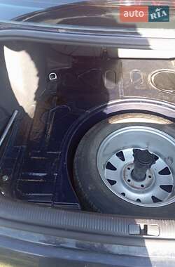 Седан Audi A4 1999 в 