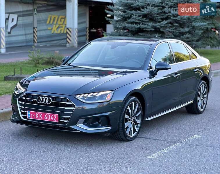 Седан Audi A4 2023 в 