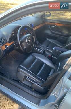 Седан Audi A4 2003 в 