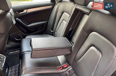 Седан Audi A4 2015 в 