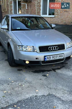 Седан Audi A4 2002 в 