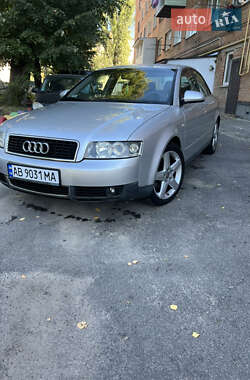 Седан Audi A4 2002 в 