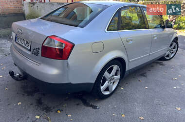 Седан Audi A4 2002 в 