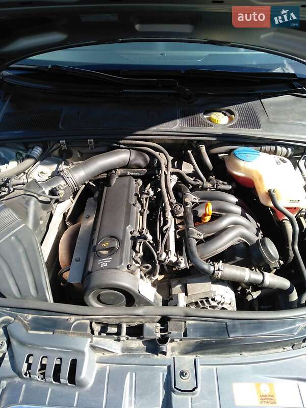 Седан Audi A4 2005 в Миргороде