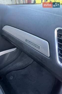 Седан Audi A4 2015 в 