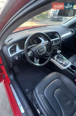 Седан Audi A4 2015 в 