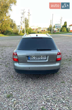 Универсал Audi A4 2002 в 