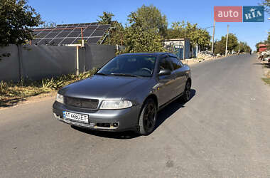Седан Audi A4 1998 в Миколаєві