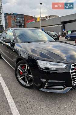 Седан Audi A4 2016 в 