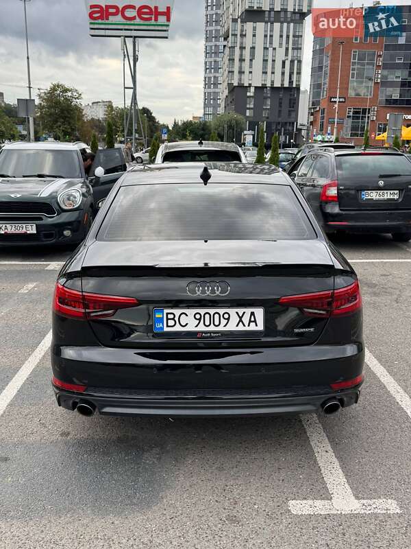Седан Audi A4 2016 в Шептицькому