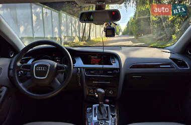 Седан Audi A4 2011 в 