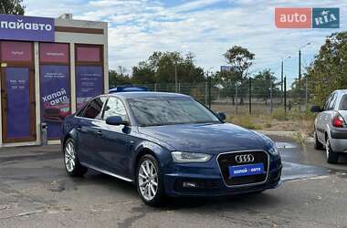 Седан Audi A4 2014 в 