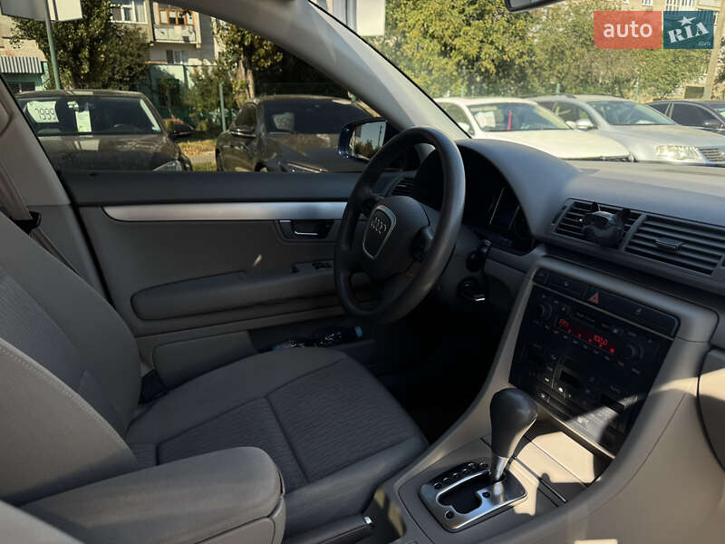 Седан Audi A4 2006 в Бердичеве