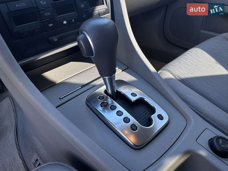 Седан Audi A4 2006 в Бердичеве