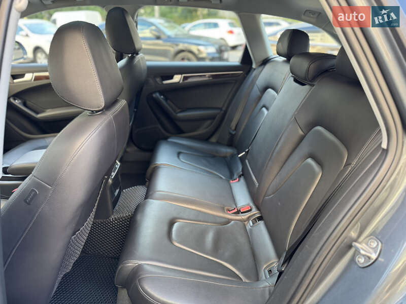 Универсал Audi A4 2013 в Киеве