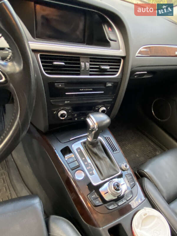 Универсал Audi A4 2013 в Харькове