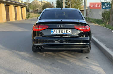 Седан Audi A4 2013 в 