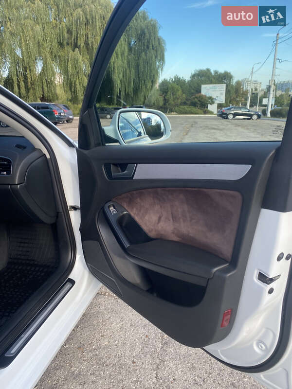 Седан Audi A4 2012 в Одессе фото 10 Седан Audi A4 2012 в Одессе