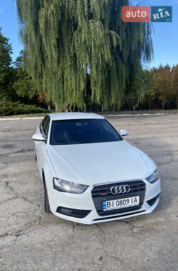 Седан Audi A4 2012 в 