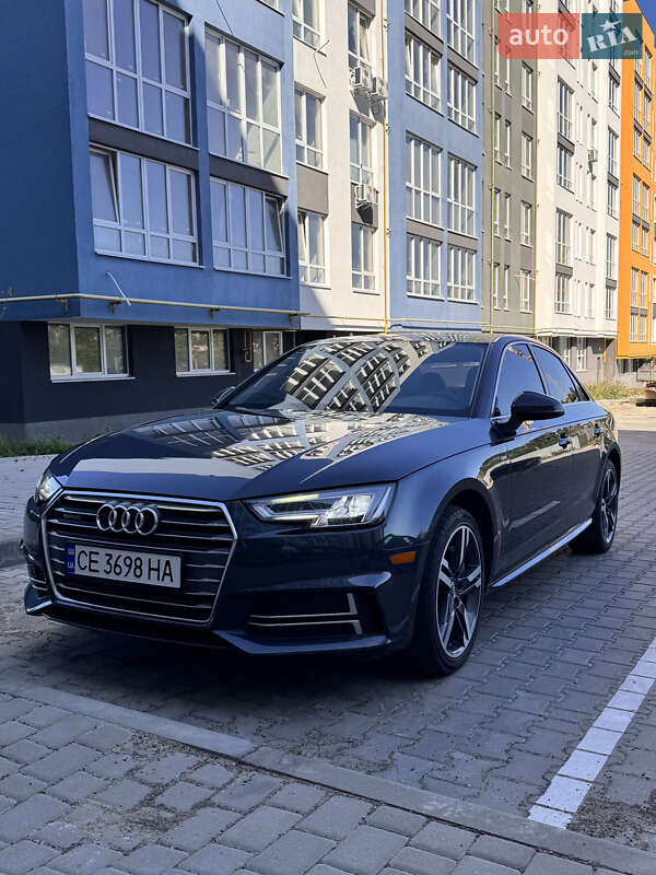 Седан Audi A4 2015 в 