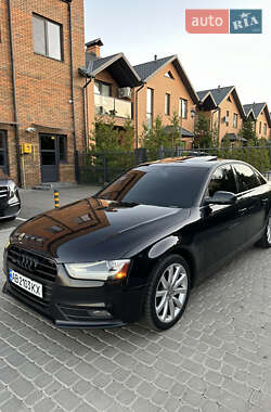 Седан Audi A4 2012 в 