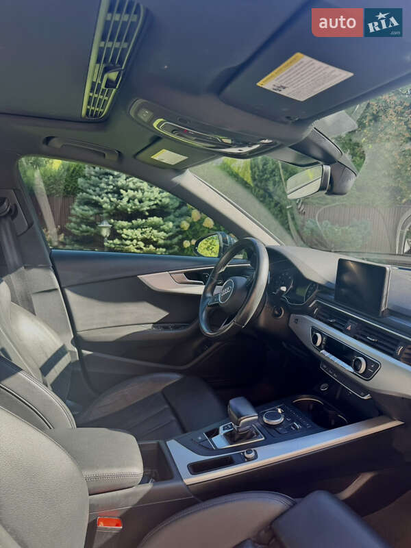 Седан Audi A4 2018 в Косове